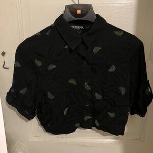 Disturbia Osmunda Fern Embroidered Short Sleeve Crop Shirt